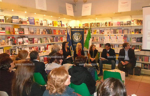 Lamezia: Soroptimist Day, presentato libro “Senza Parlare” 