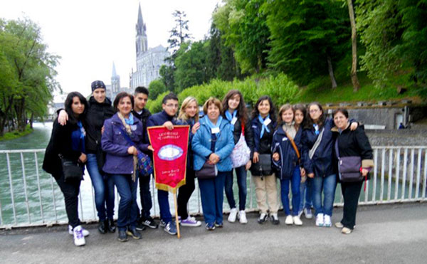 Lamezia, iniziativa online del liceo ‘Campanella’: ‘A Lourdes, davanti alla grotta, tutti fratelli’ il 12 febbraio
