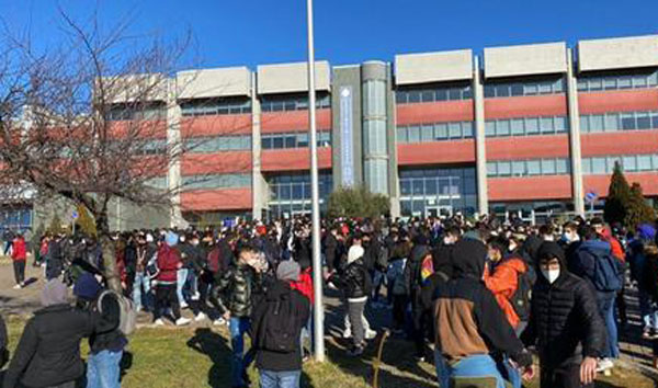 Presunte molestie in scuola a Castrolibero, nominata dirigente reggente 