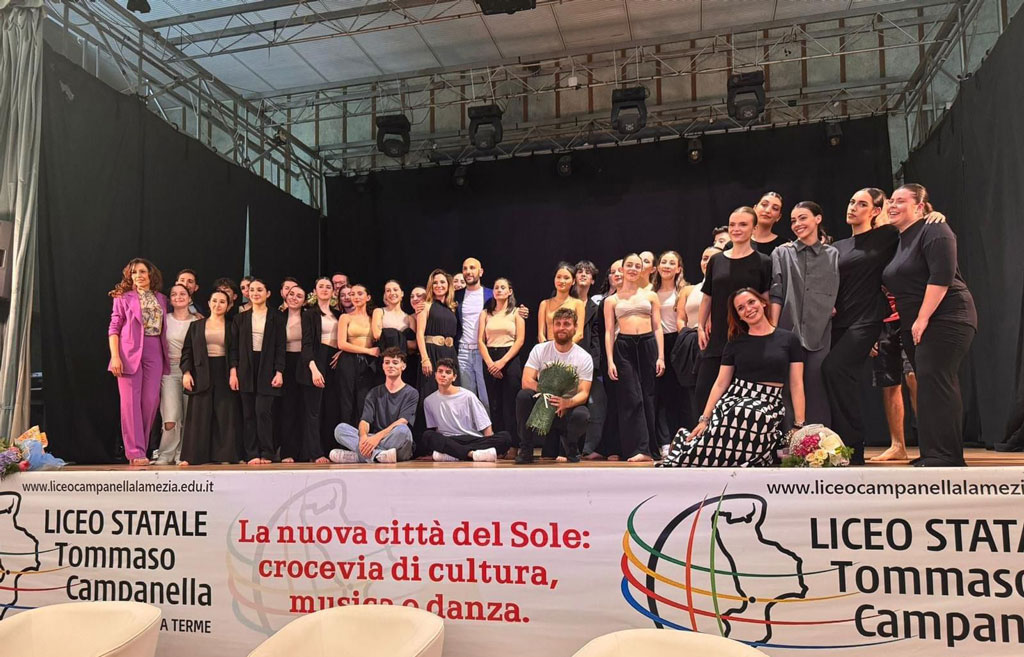 liceo-coreutico-lamzia-b1d7-4ba9-b5c8-49df17692f51_2351c.jpg