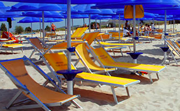 Il Maltempo svuota le spiagge calabresi, - 30% di presenze a Luglio
