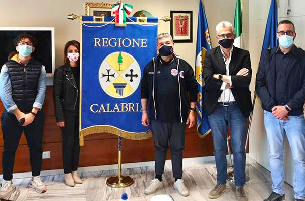 Riconoscimento lingua dei segni, Spirlì: "Grande risultato"