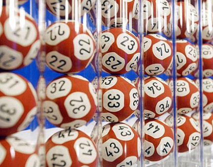 Calabria:Gioca 50 centesimi al lotto e vince oltre 62.000 euro