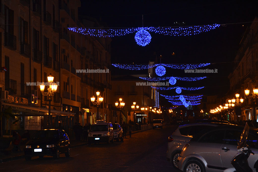 luci-natale2343.jpg