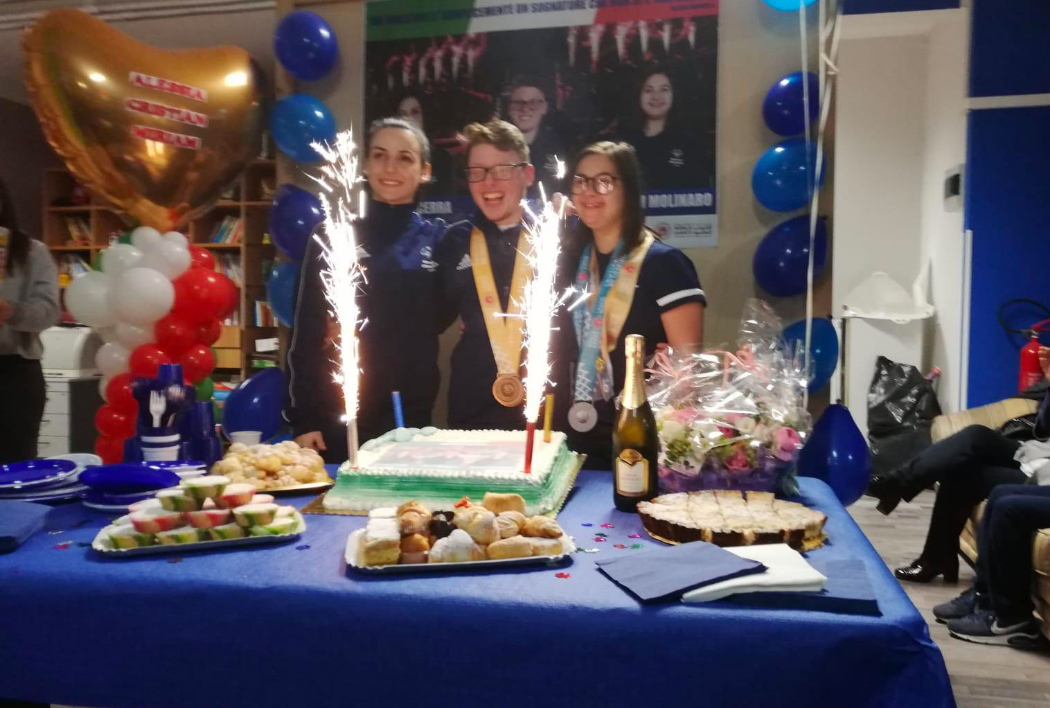 Lamezia, grande festa per il vittorioso ritorno degli atleti Lucky Friends dalle Special Olympics