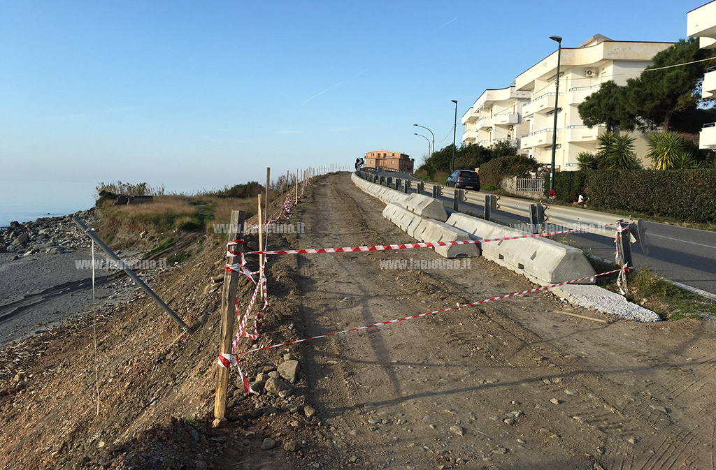 lungomare-3-falerna-3-gen.jpg