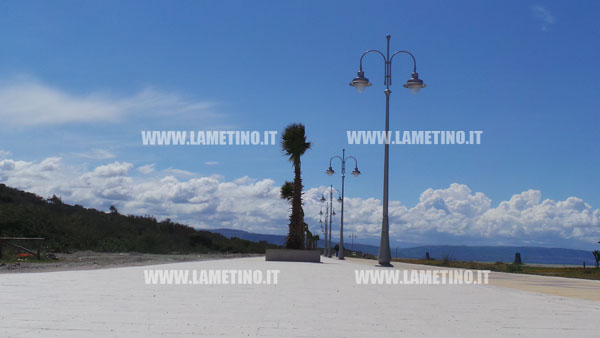 lungomare_marinella_aprile_2014_3.jpg