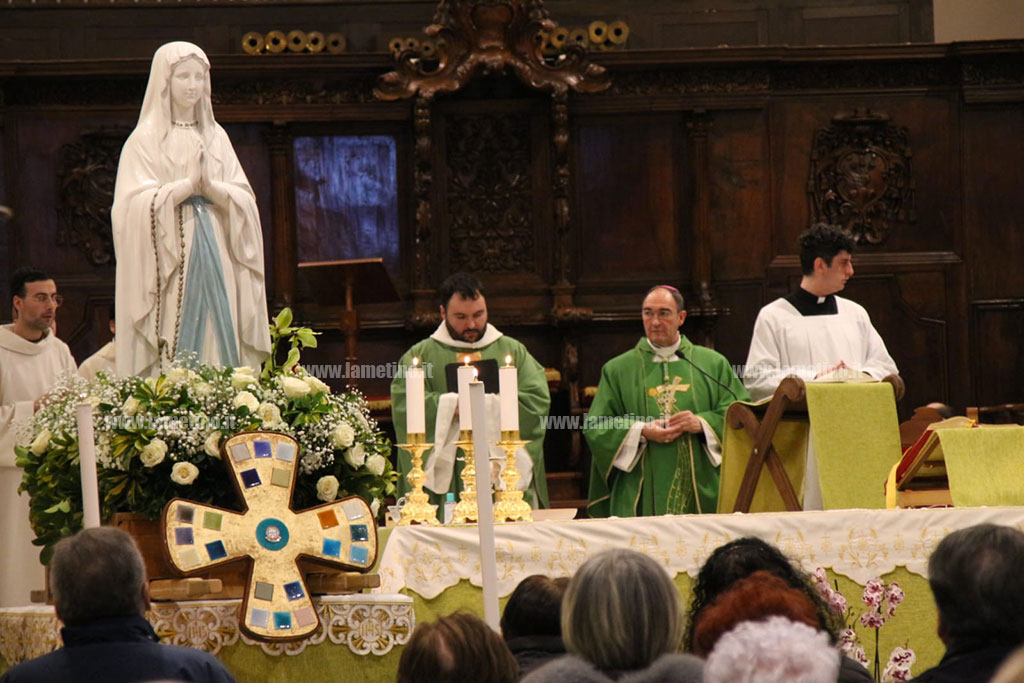 madonnina-lourdes-cattedrale_03031.jpg