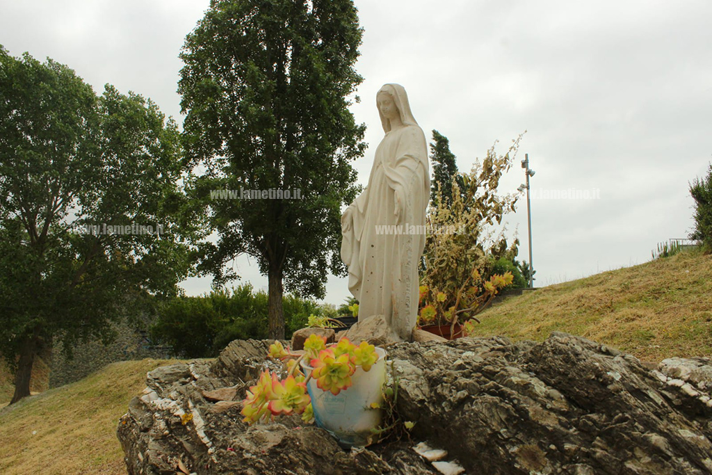 madonninaba91a4_ce8dd.jpg