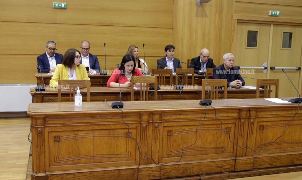 maggioranza-consiglio-comunale-30922_e7214.jpg
