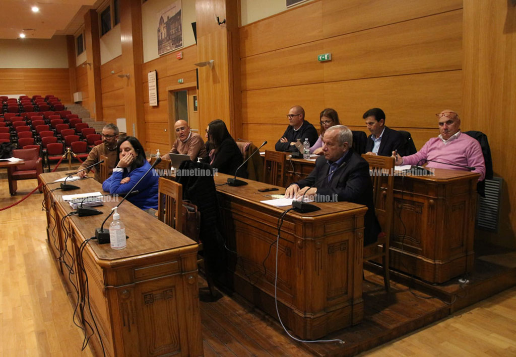 maggioranza9ab9-1_9ca37.jpg