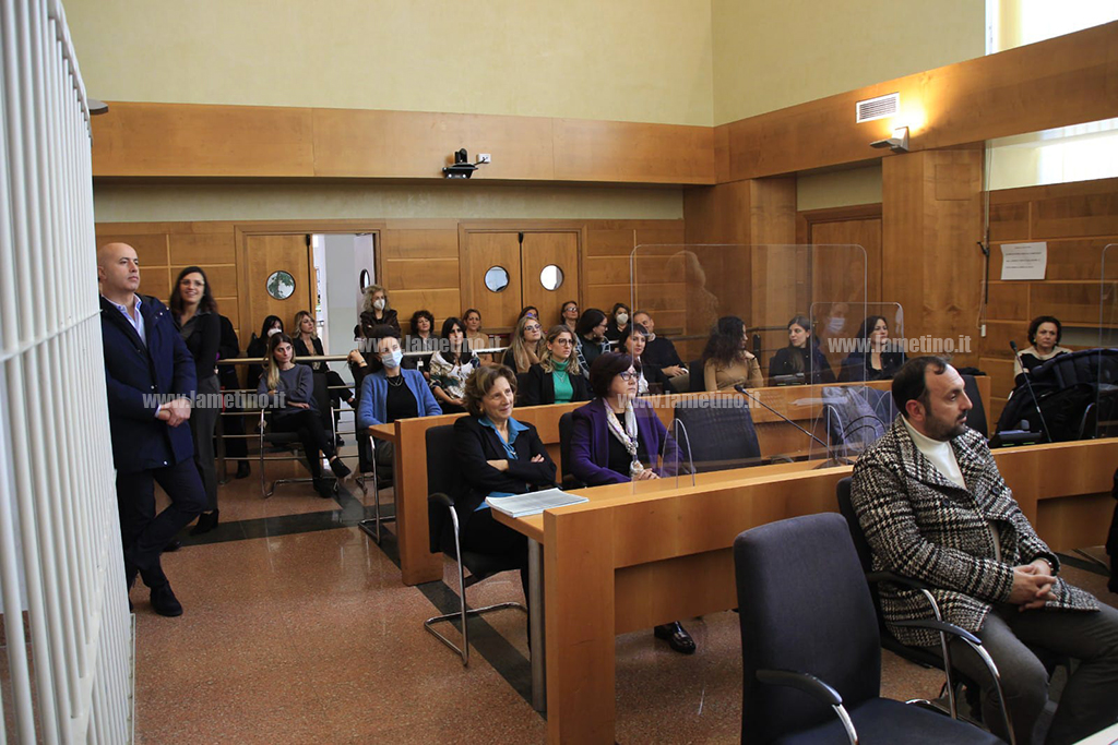 magistrati-tribunale-lamezia-61222_de7dc.jpg