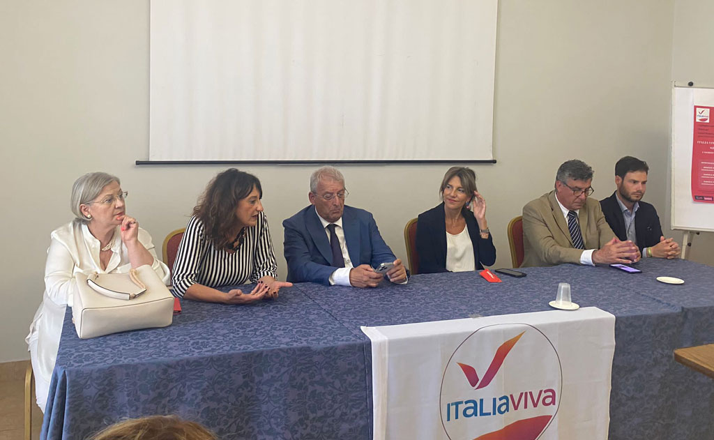 Visita in Calabria per coordinatrice nazionale di Italia Viva Paita: a Lamezia riuniti dirigenti e amministratori