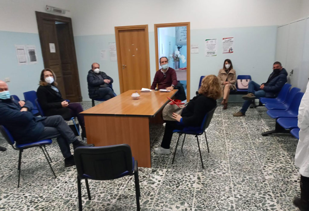 Campagna vaccinale a Maida: incontro tra sindaco, medici e direttori Polo sanitario e del Consultorio