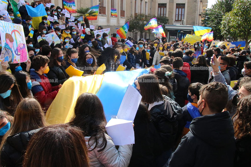 manif-pace-lamezia-12322ok_2db04.jpg