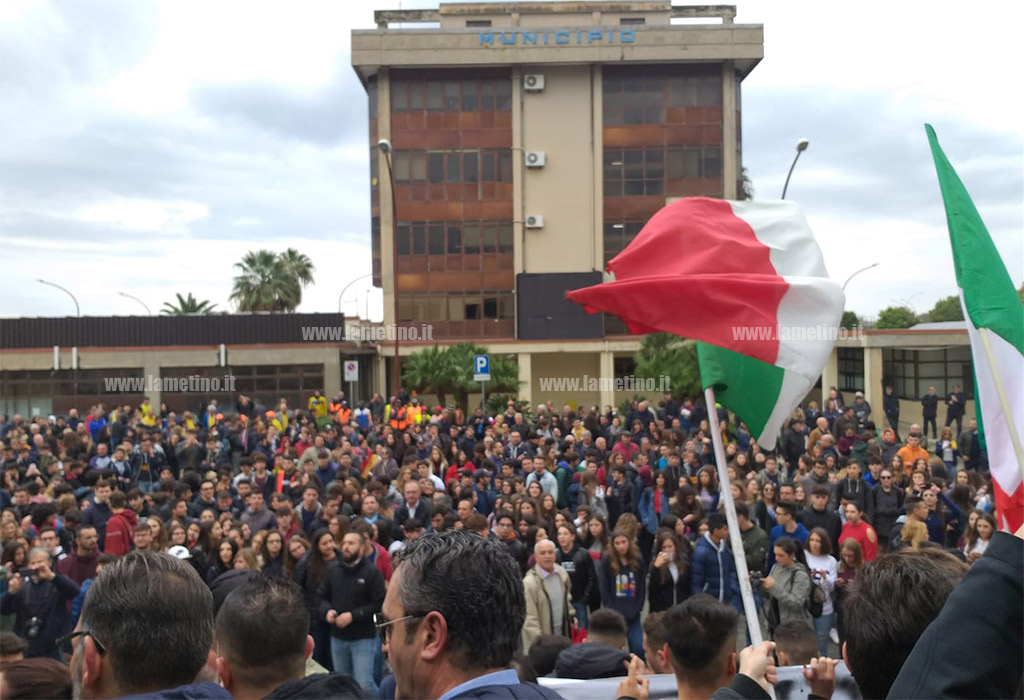 manifest-lamezia-161118-12.jpg