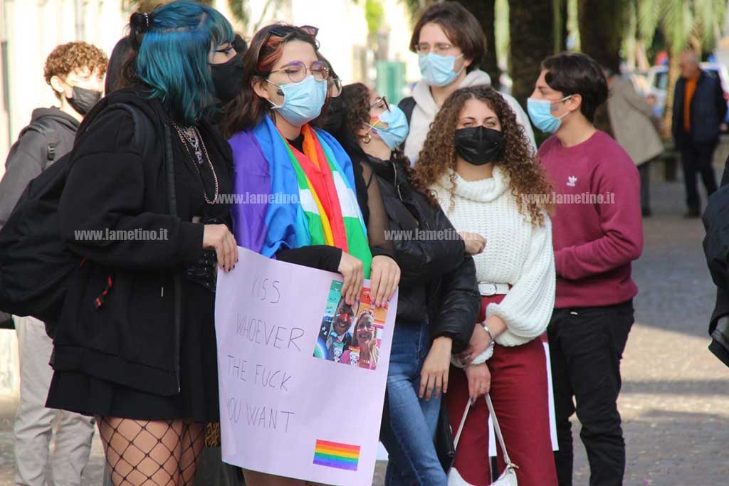 manifestazione-lamezia-23-novembre-2185cc-1_c6cba.jpg