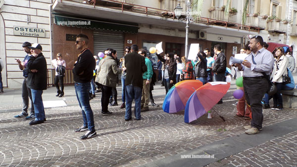 manifestazione-sentinelle-in-piedi-2.jpg