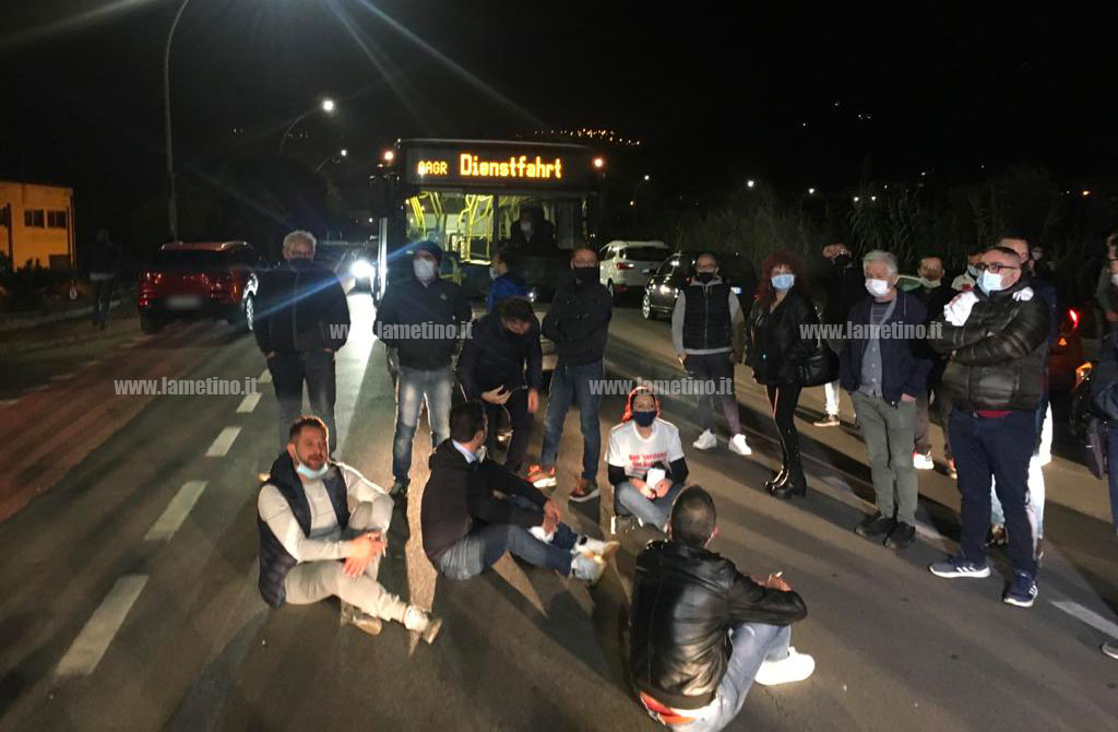 manifestazione-strada.jpg