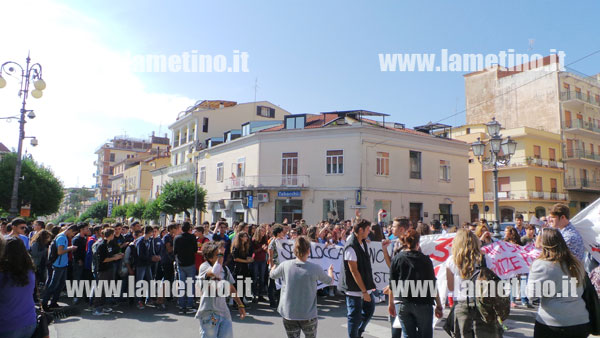 manifestazione-studenti-4-ottobre-2013-2.jpg