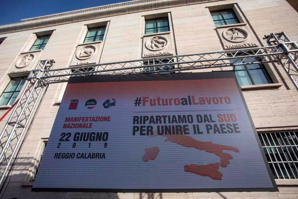 manifestazione-sud-sindacati-reggio-22-giugno.jpg