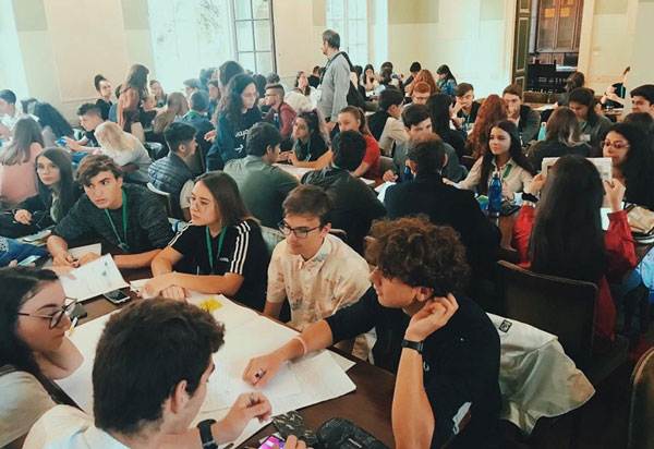 Lamezia, Lorenzo De Sensi del liceo “Galilei” vince la maratona #ZeroHackathon2019