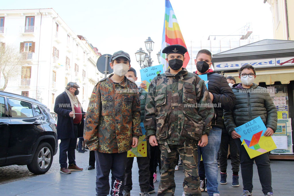 marcia-della-pace-lamezia-22-3-22-5_2b94e.jpg