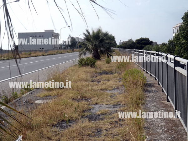 marciapiede-nocera-6-luglio-2013-ter.jpg
