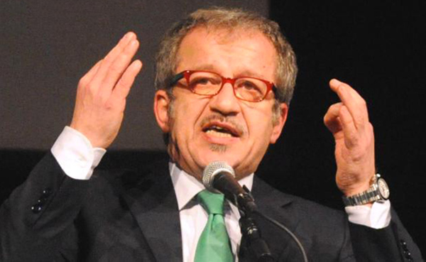 Calabria: Maroni vuole copiare progetto calabrese per zona franca