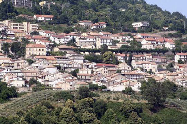La startup HeadQuarter village punta su Martirano Lombardo: "Luogo ideale per lo smartworking"