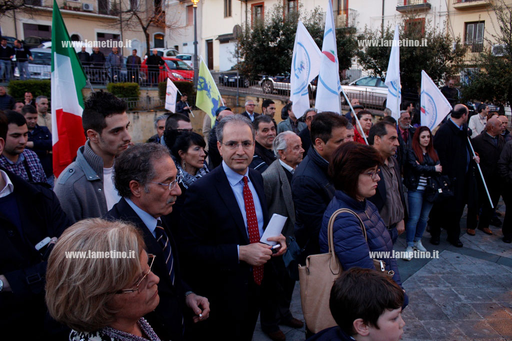 Lamezia: Mascaro a Bella, il nostro unico padrone è il popolo