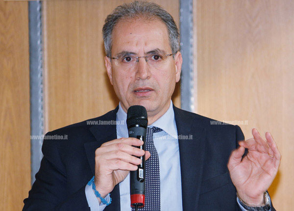Lamezia, sindaco Mascaro: "Assoluta contrarietà su trasferimento uffici Asp a Catanzaro"
