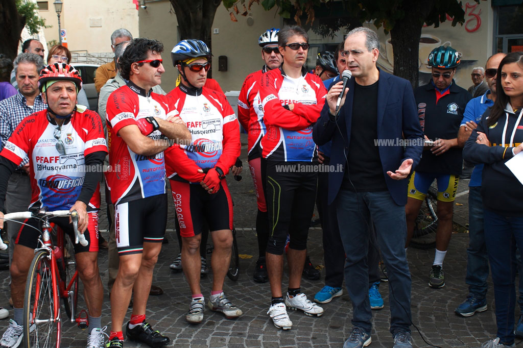 mascaro-pedalata-ciclisti.jpg