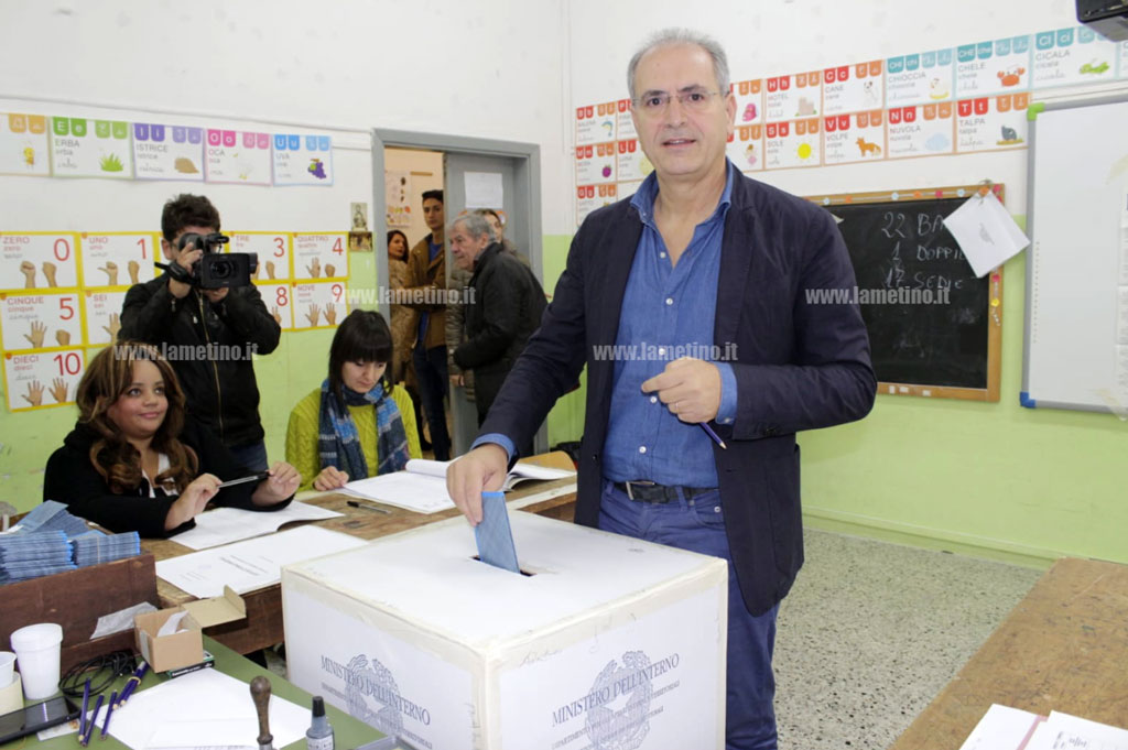 mascaro-vota-2019-10-11.jpg