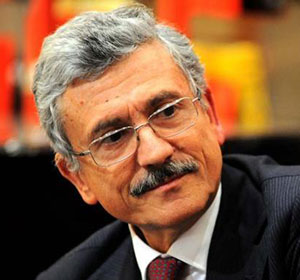 Lunedì Massimo D'Alema sarà a Soverato e Catanzaro 
