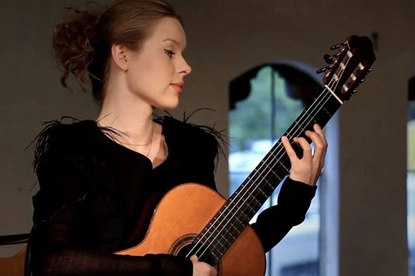 Lamezia: dal 9 all'11 marzo masterclass con la chitarrista bielorussa Rizhkova 