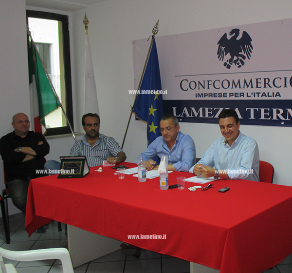 mastroianni-e-confcommercio-2014.jpg