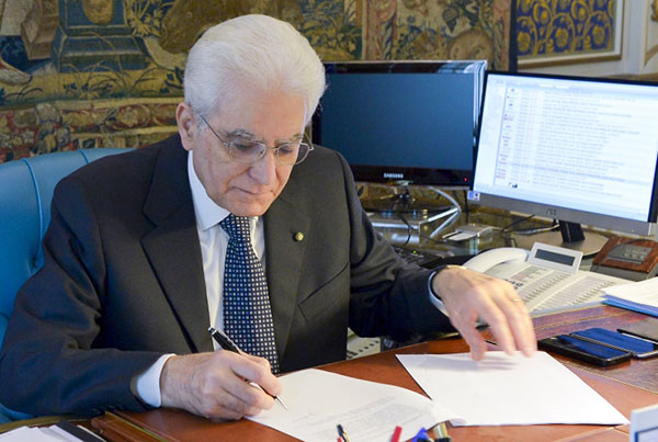 Quirinale, Mattarella nomina 33 "eroi": c'è anche ambulante che ha salvato dottoressa aggredita a Crotone