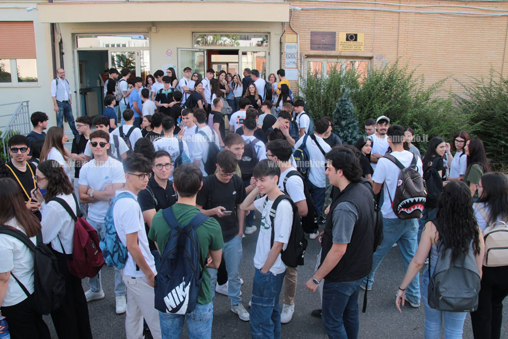 maturita-lamezia2024-06-19-at-08.28.422_ca47c_dcff9.jpg