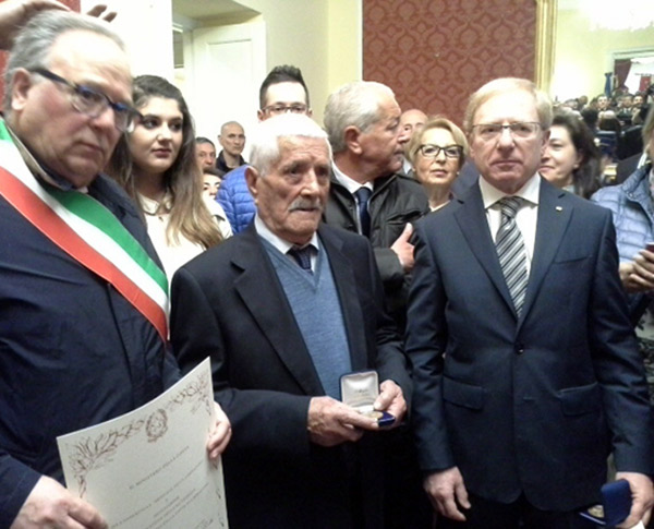 25 aprile, a Cosenza "Medaglia liberazione" a partigiano 