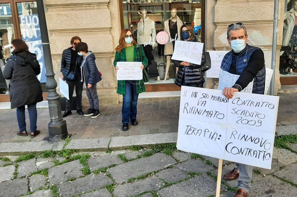 Sanità, mancata erogazione indennità: protesta medici 118 dell'Asp di Catanzaro