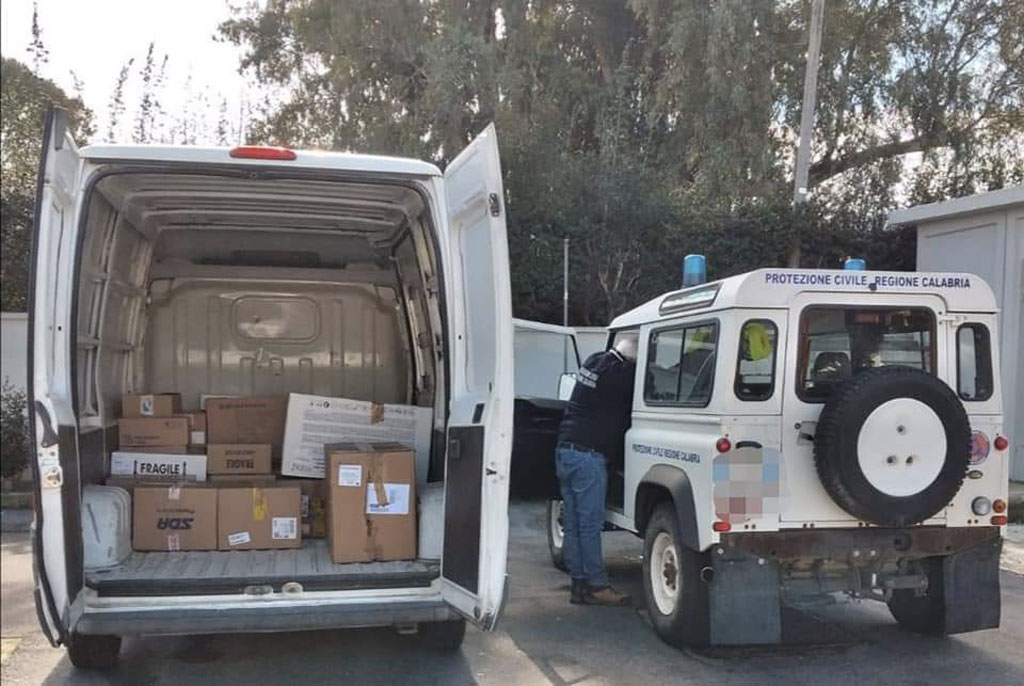 Prosegue flusso rifugiati ucraini verso la Calabria, consegnato carico di medicinali della Protezione civile