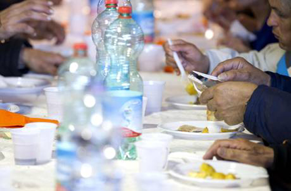 Calabria: Crisi, aumentano italiani a mensa poveri
