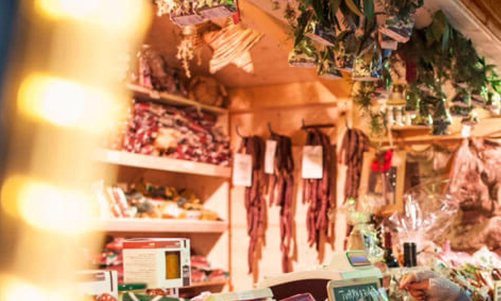 Falerna inaugura il primo mercatino di Natale, 1 dicembre l'apertura