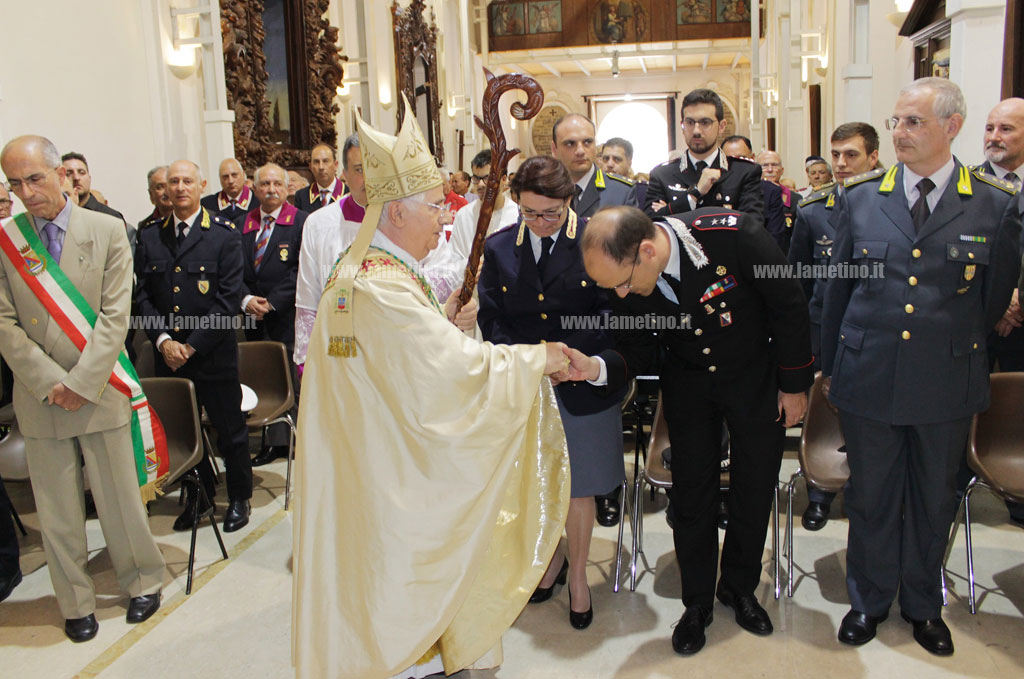 Lamezia, festeggiamenti in onore di Sant'Antonio: celebrata messa per le forze dell'ordine. Domani la processione