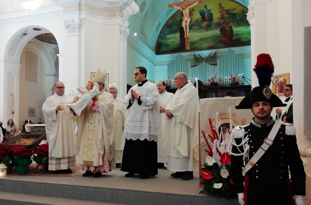 Lamezia, vescovo presiede la Messa di mezzanotte in Cattedrale: "Camminiamo insieme"