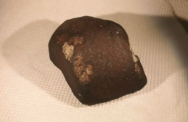 meteorite43.26_0b86d.jpg