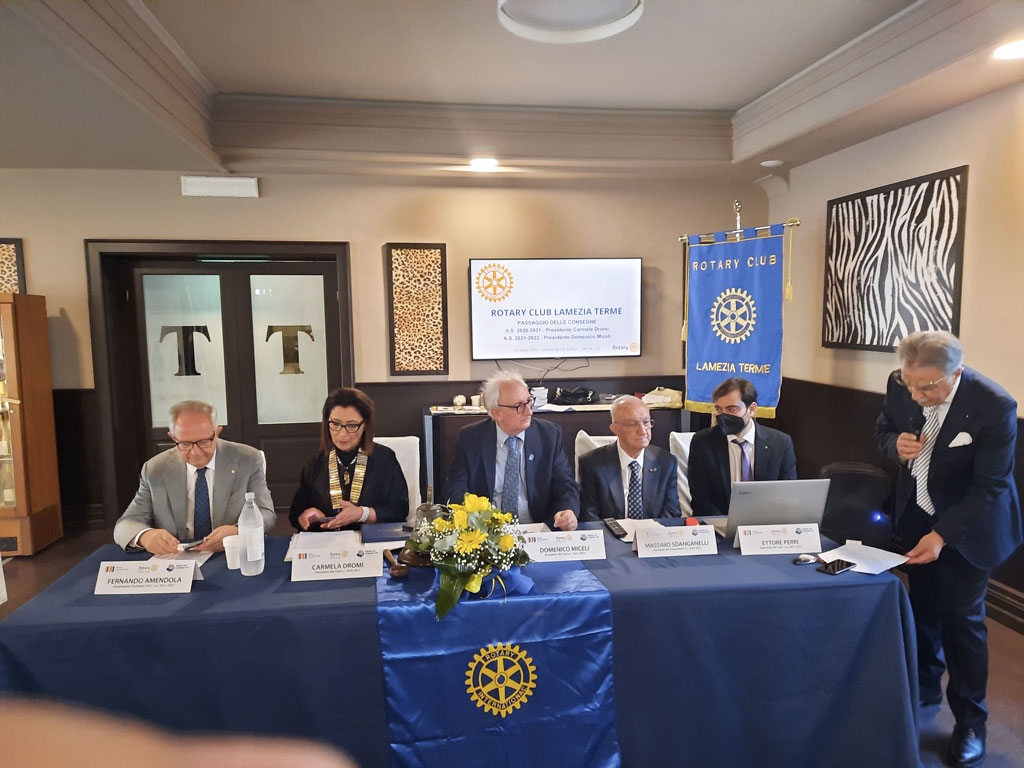 miceli-presidente-rotary-2021_e8fe5.jpg