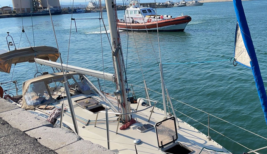 Nuovo sbarco di migranti in Calabria, in 53 soccorsi a Crotone 