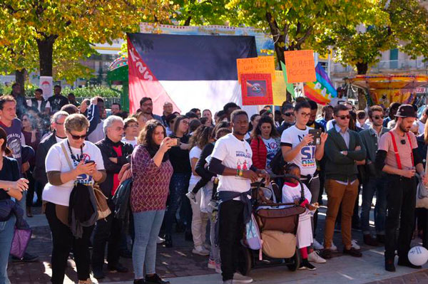 Manifestazione a Cosenza: "No a chiusura centri sprar"